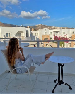 Ludovica Coscione feet photo 9