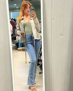 Ludovica Coscione feet photo 3