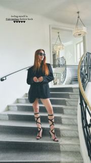 Ludovica Coscione feet photo 2