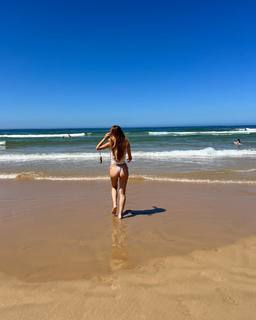 Ludovica Coscione feet photo 9