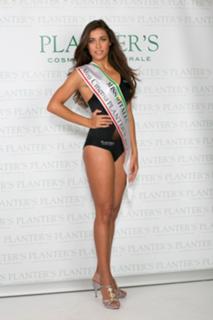 Ludovica Frasca feet photo thumbnail