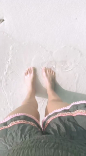 Ludovica Frasca feet photo thumbnail