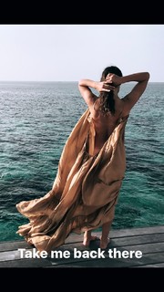 Ludovica Frasca feet photo thumbnail