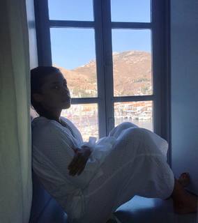 Ludovica Frasca feet photo thumbnail