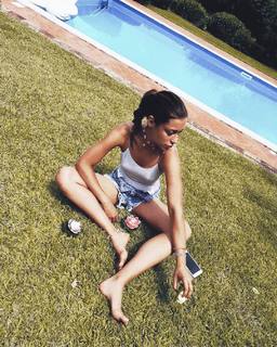 Ludovica Frasca feet photo thumbnail
