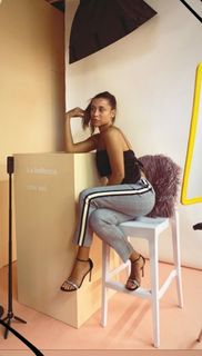Ludovica Frasca feet photo thumbnail
