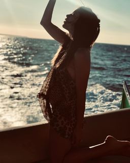 Ludovica Frasca feet photo thumbnail