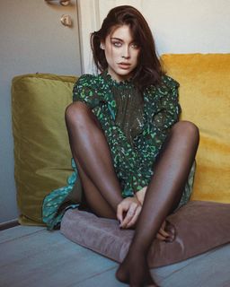 Ludovica Frasca feet photo thumbnail