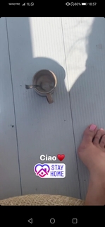 Ludovica Frasca feet photo thumbnail