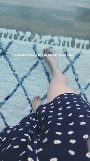 Ludovica Frasca feet photo thumbnail