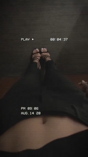 Ludovica Frasca feet photo thumbnail