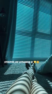 Ludovica Frasca feet photo thumbnail