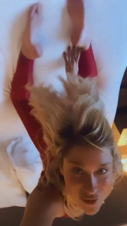 Ludovica Frasca feet photo thumbnail