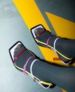 Ludovica Frasca feet photo thumbnail
