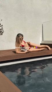Ludovica Frasca feet photo thumbnail