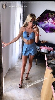 Ludovica Pagani feet photo thumbnail