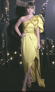 Ludwika Paleta feet photo thumbnail