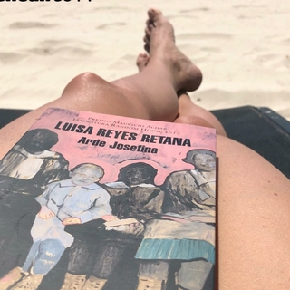 Ludwika Paleta feet photo thumbnail