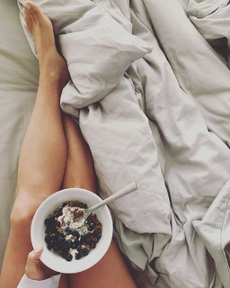 Ludwika Paleta feet photo thumbnail