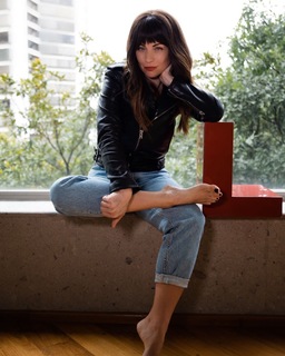 Ludwika Paleta feet photo thumbnail