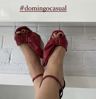 Ludwika Paleta feet photo thumbnail