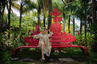 Ludwika Paleta feet photo thumbnail