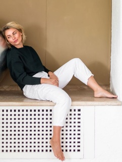 Ludwika Paleta feet photo thumbnail