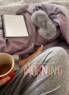 Ludwika Paleta feet photo thumbnail