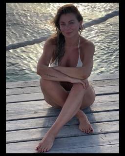 Ludwika Paleta feet photo thumbnail