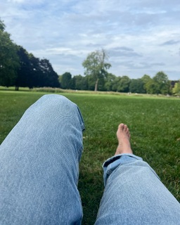 Ludwika Paleta feet photo thumbnail