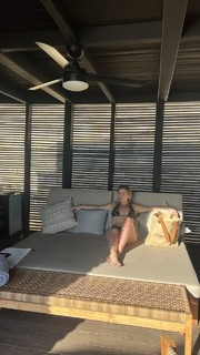 Ludwika Paleta feet photo thumbnail