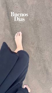 Ludwika Paleta feet photo thumbnail