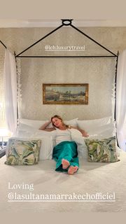 Ludwika Paleta feet photo thumbnail