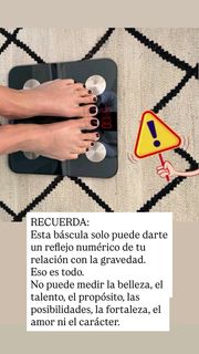 Ludwika Paleta feet photo 9