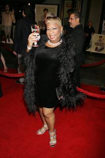 Luenell feet photo 14