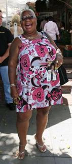 Luenell feet photo 12