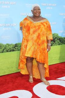 Luenell feet photo 11