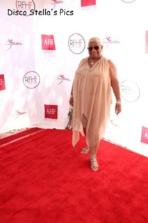 Luenell feet photo 17