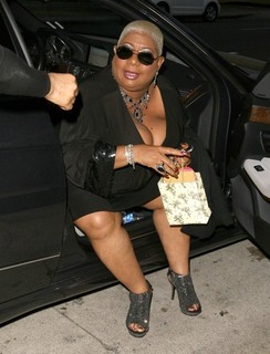 Luenell feet photo 17