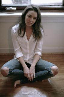 Luisa D'Oliveira feet photo 8