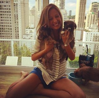 Luisa Mell feet photo 6