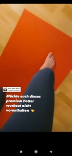 Luisa Neubauer feet photo 12