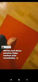 Luisa Neubauer feet photo 10