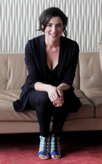 Luisa Ranieri feet photo thumbnail