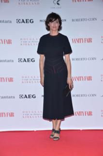 Luisa Ranieri feet photo thumbnail