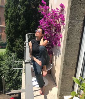 Luisa Ranieri feet photo thumbnail