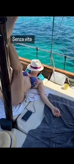 Luisa Ranieri feet photo thumbnail