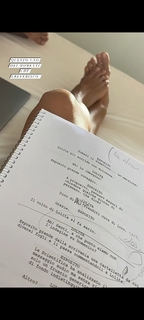 Luisa Ranieri feet photo thumbnail