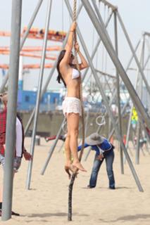 Luisa Zissman feet photo thumbnail