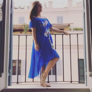 Luisa Zissman feet photo thumbnail